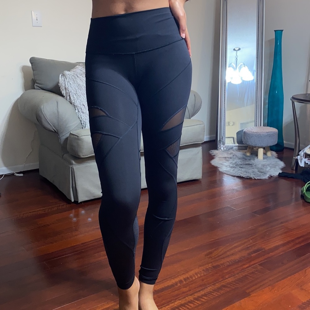 Lululemon mesh leggings